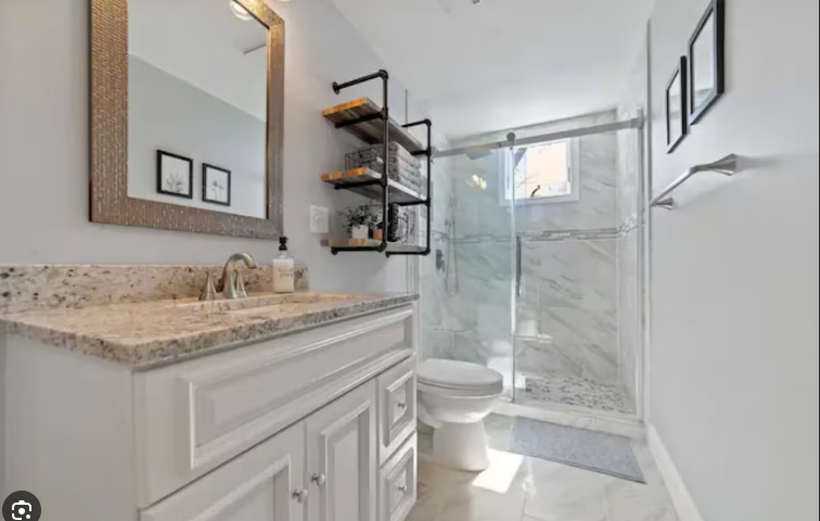 3pc Bathroom W/Shower