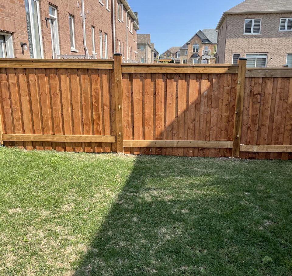 6' High Privacy Fence NOT SHARED-655