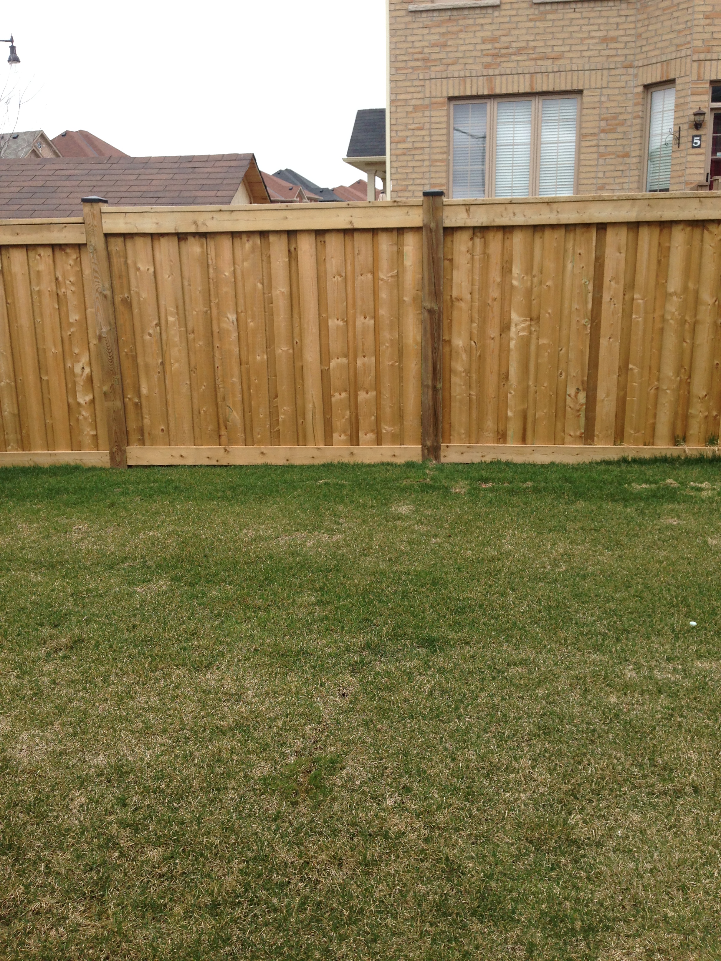 6' High Privacy Fence-378