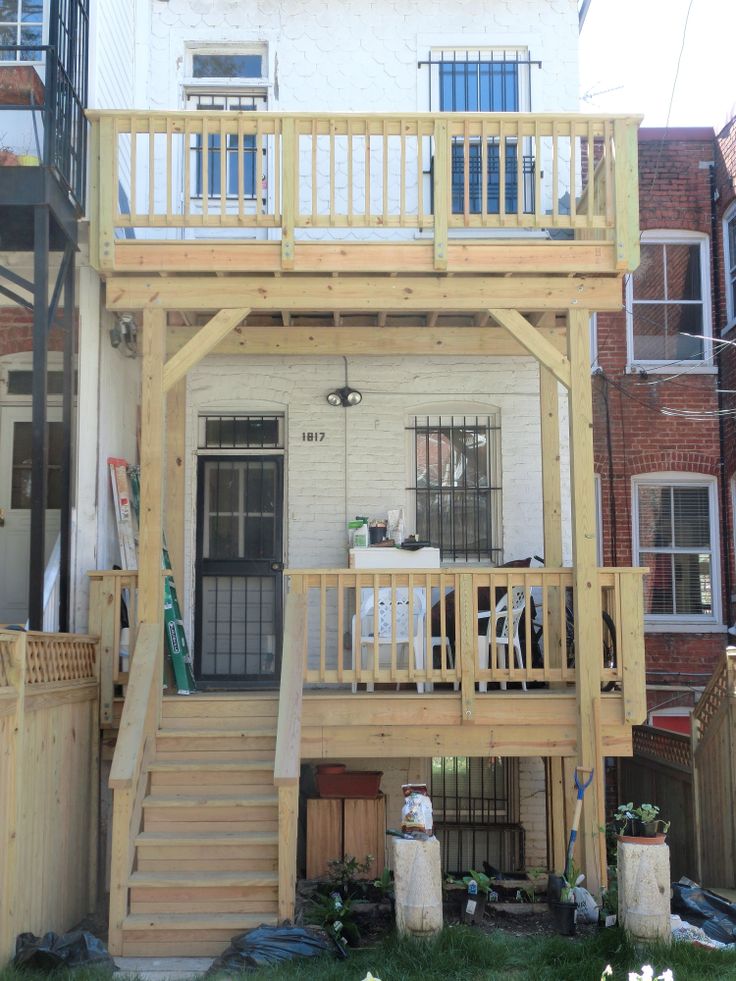 Second Story Stacked Deck-912